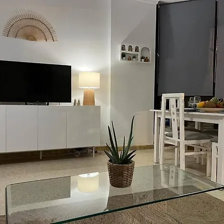 Pieds Dans L'eau - Vue Sur - Playa De