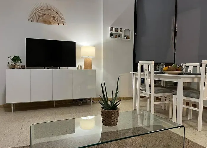 Pieds Dans L'eau - Vue Sur - Playa De